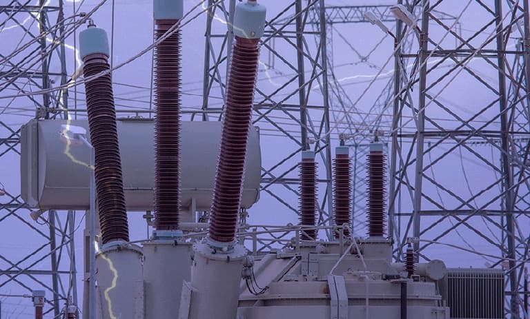 Bushings with electrical faults and partial discharge